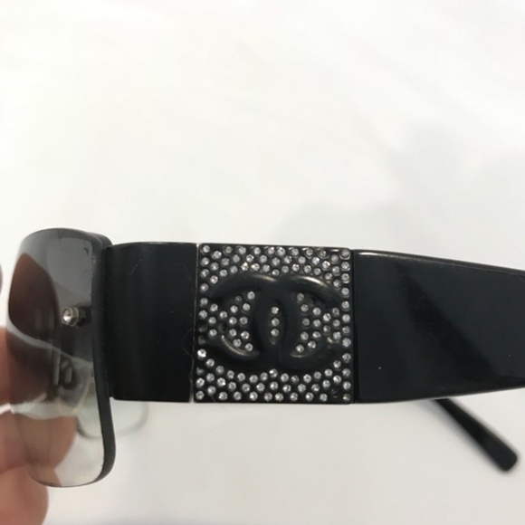 Authentic CHANEL Womens Sunglasses - Picture 7 of 8